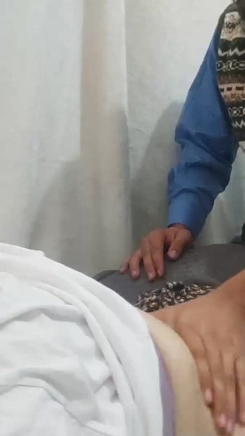 Momento ingminante da "L'insegnante barbuto scopa la donna araba porno turco"