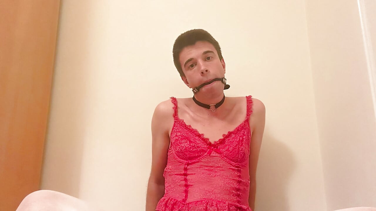 Gryiia enjoys the intense anal action