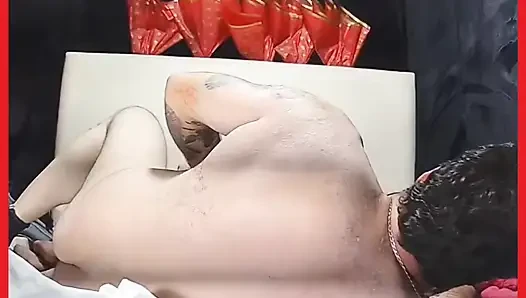 SÜTÜMLE DOLU ZENGIN YAPRAKLı VE SULU GÖT