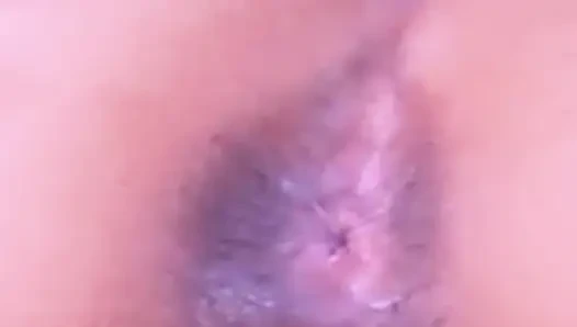 Büyük indirmenin tamamını alana kadar kesintisiz zıplıyor.