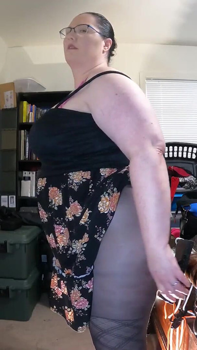 Thick MILF in Pantyhose Fucking Large Dildo Strapped to Bed | Clip 3