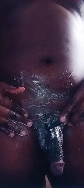 SHAVING THE HAIR OFF MY DICK