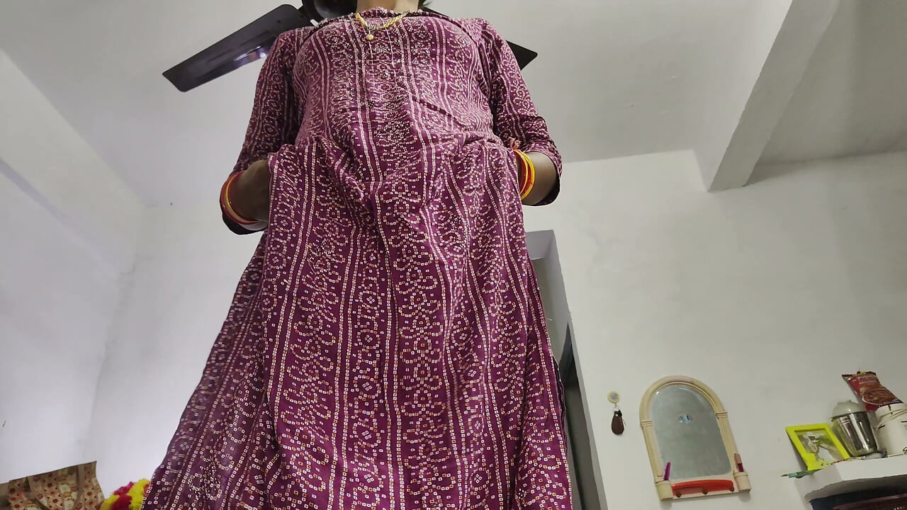 Po vystríkání do jejích úst chce bhabhi být ošukána, desi hindi sex 4kvideo HD