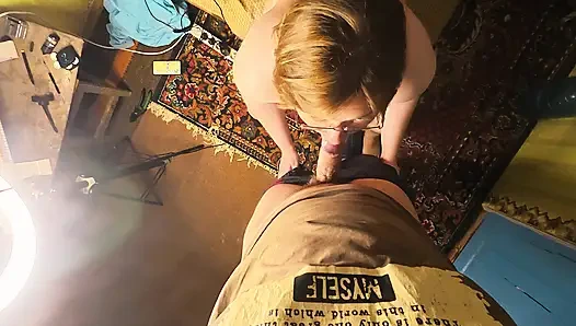 Yüzümün ve göğsümün her yerine geldi