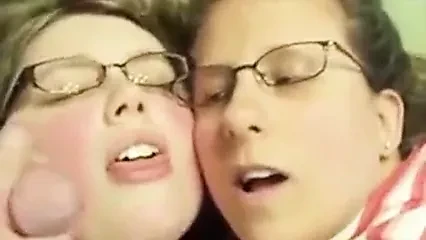 The two women swallow a lot of sperm