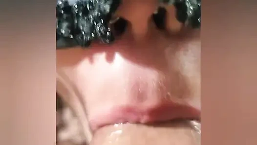 İtaatkar bebek yarak istiyor