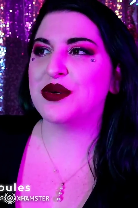 Maç aydınlatma asmr ve tırnak çakma ve mor