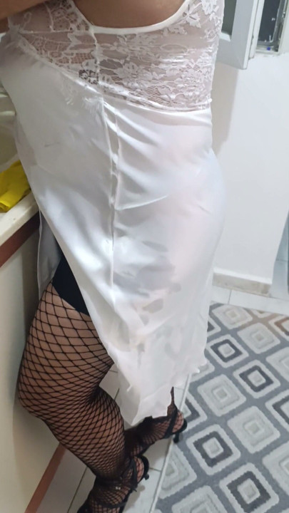 White nightgown fishnet stockings, this is the woman I'm looking for | Clip 1