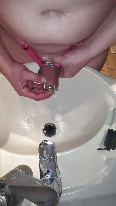 Låsa upp den sissy klitoris