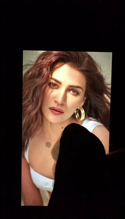 Cum on Kriti Sanon 2