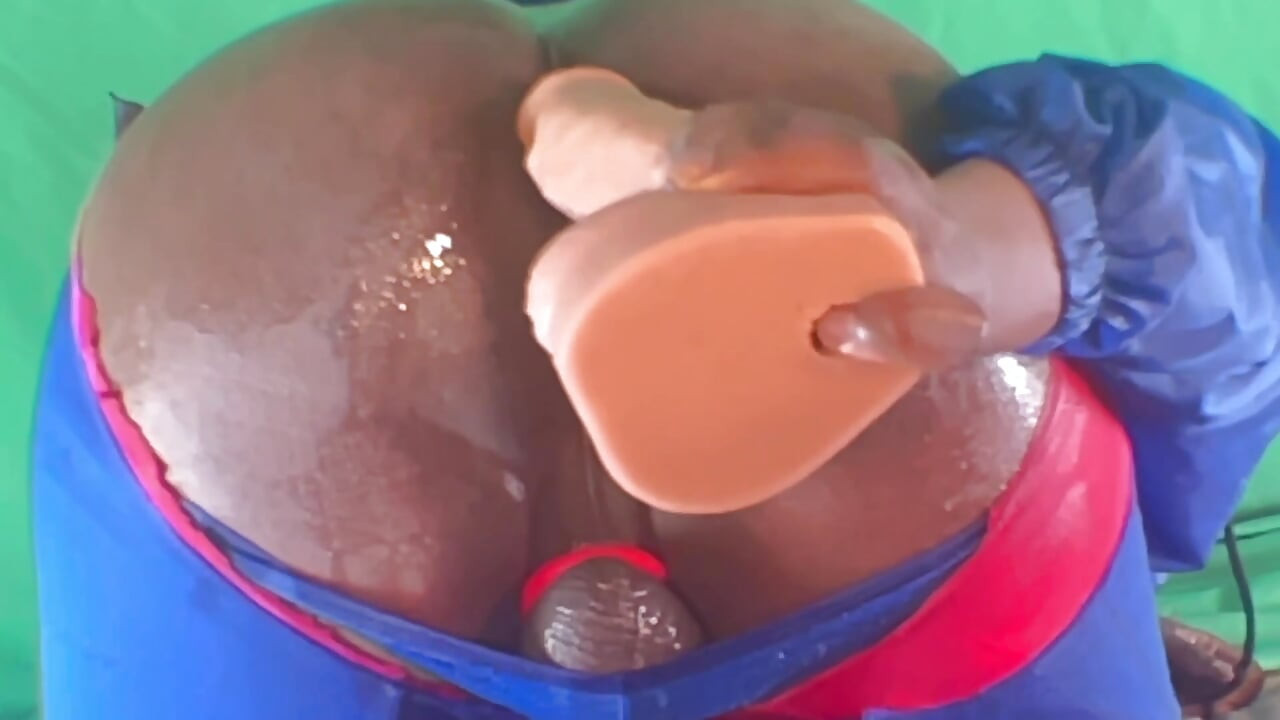 Big Booty On The Fuck Machine - Lost Footage Vol 2 (Part 1)