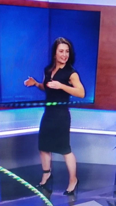 Liz Hula Hoop