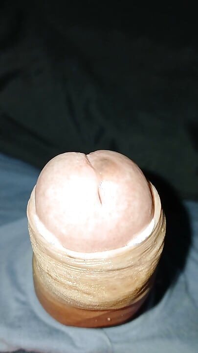Muito esperma antes de dormir.