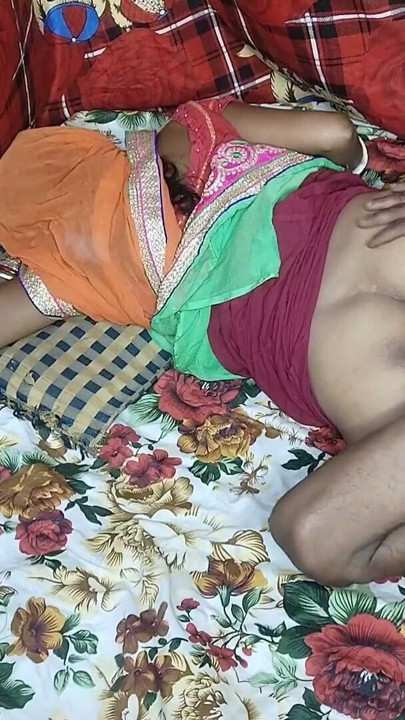Nice pussy fucking in Hindi with your village sister-in-law in green saree blouse in a canoe stall | Clip 2
