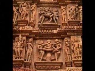 Tantra - erotyczne rzeźby khajuraho