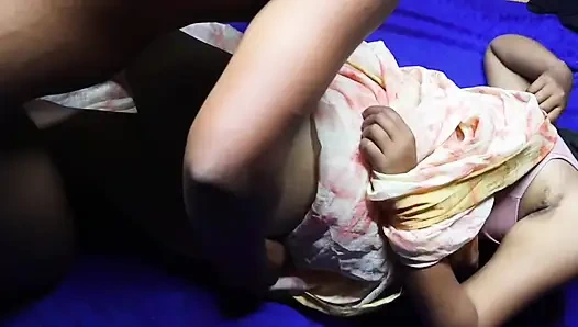 Hot indian bhabhi Saloni bhabhi ki boyfriend sex 18 nude