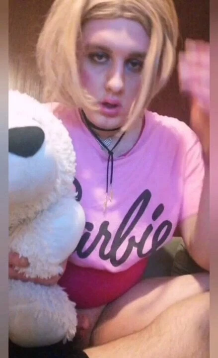 Crossdresser sissy fag playtime with dildo in ass
