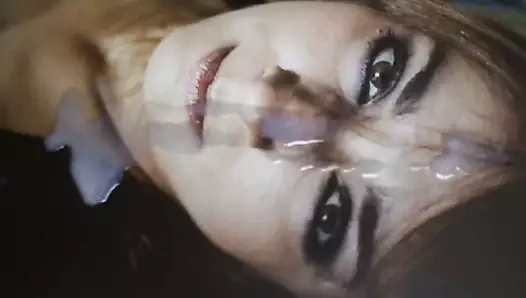 Cumtribute için anita bonita