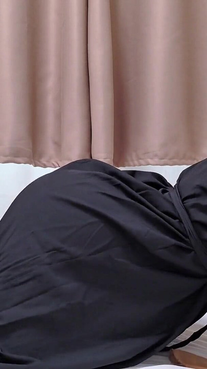 Pov: gadis berhijab lagi asik menggoda pria kulit hitam besar | Klip 1