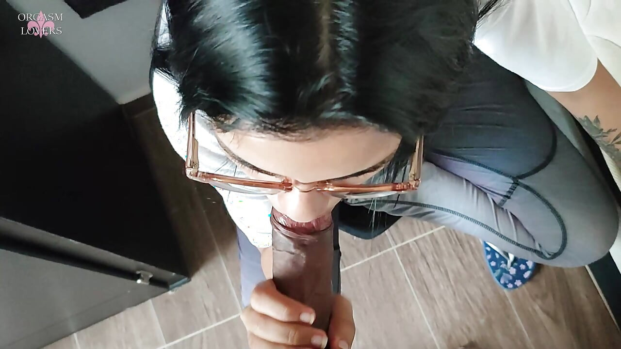 Sucking and milking a very thick milk