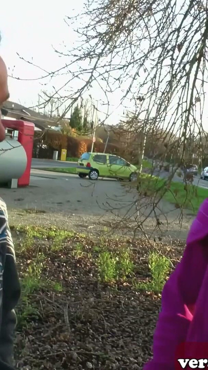 Milf rubia alemana persuadida para follar en la calle | Clip 1