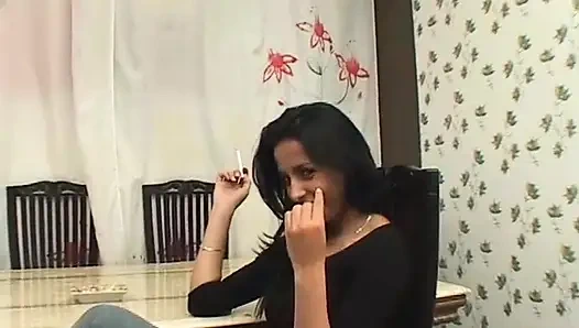 Горячие поцелуи девушек