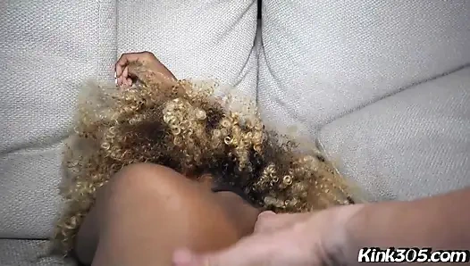 Кики получает кримпай