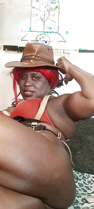 Anoniema Rose'sSlutschool Rodeo Cowgirl Uber slut