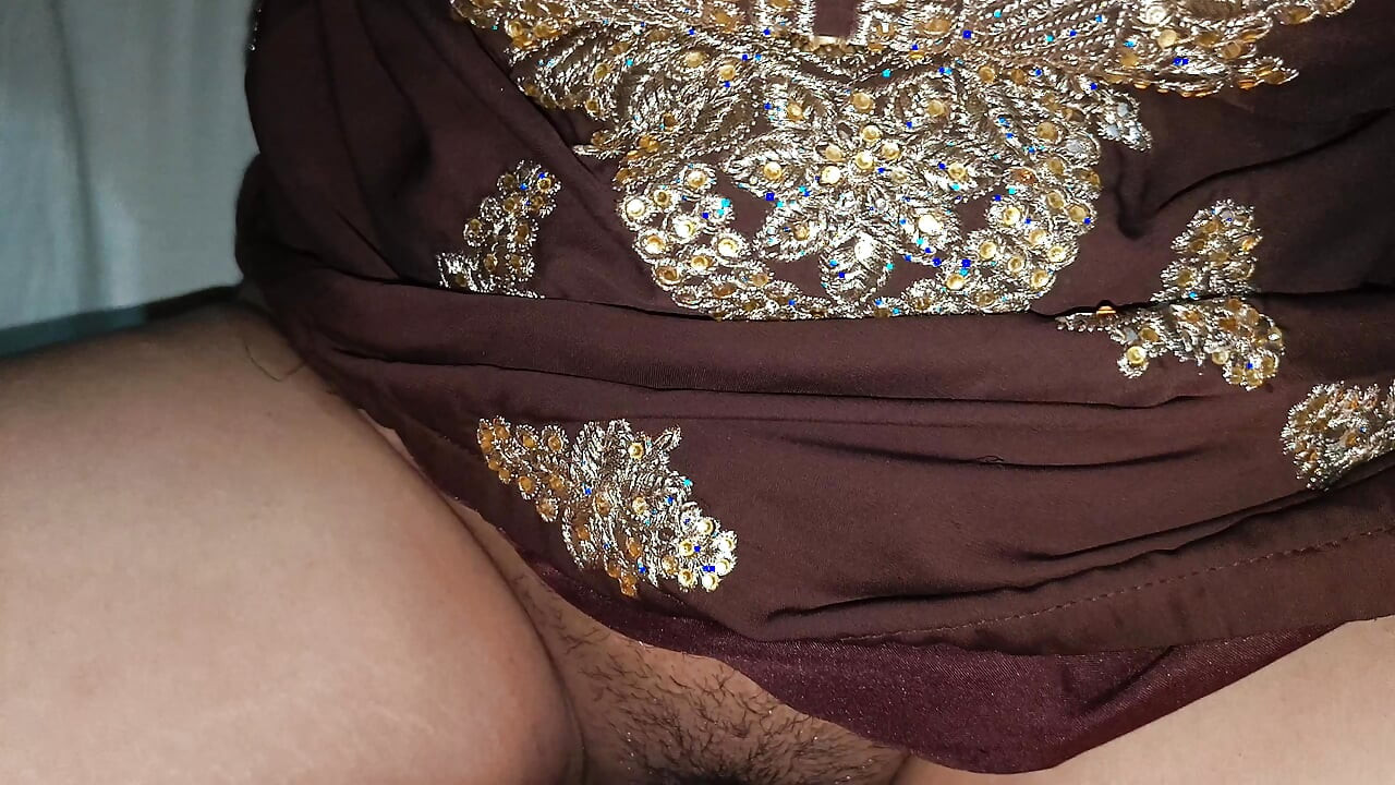 Desi EX Hot Wife Hardcore Fuck Anal Doggy Style Fucking In Hindi Hot Couple Viral Video.