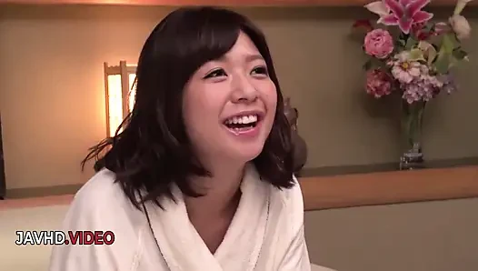 Wakaba onoue si cewek semok asia yang lagi ngidam dientot habis-habisan di pesta seks