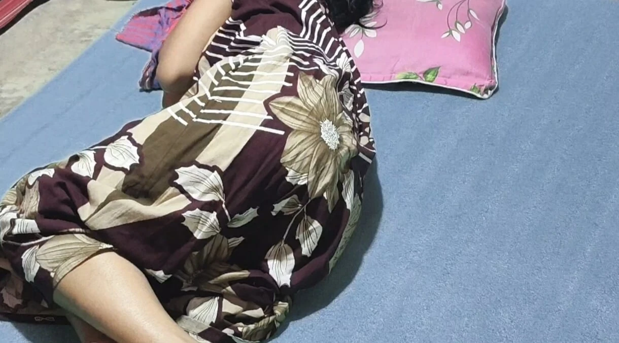 Young Bhabhi and dewar sex enjoy