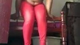 Desi Bhabhi, dicke Möpse, heißer Arsch, sexy Körper