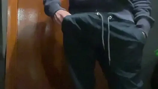 Mike boynuzlanıyor