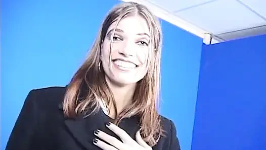 Süße schlampe lutscht schwanz in pov