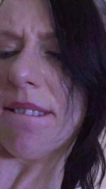 Must-share moment from "Deutsche Hausfrauen ganz privat gefilmt"