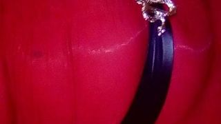 Perla в красном сексуальном нижнем белье