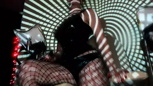 Kadın egemenliği fetişi solo eva lateks külot sahibe bdsm lastik büyük götlü orta yaşlı seksi kadın kink