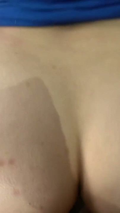 Ramona Flowers fode e acaba em anal e squirt | Clip 2