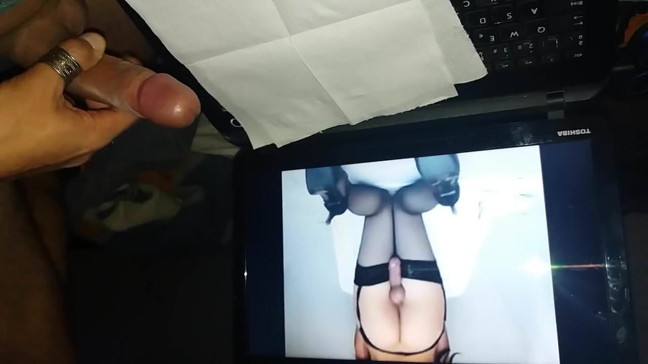 Cum with AnaKristina