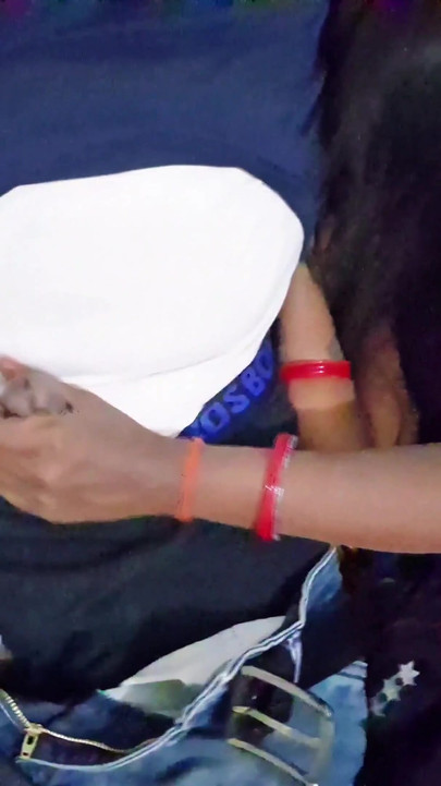 Indisk by make fru hett sex i sovrummet 12.00 | Klipp 1