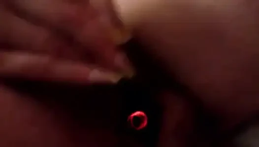 Sert orgazm amcık fışkırtıyor