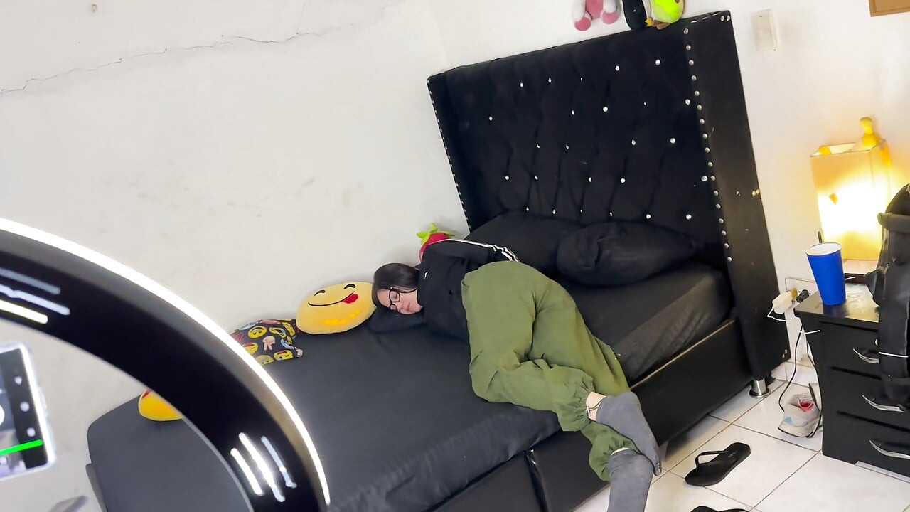 We Go Shopping with My Stepbrother and Then He Wants to Pay Me Back Like This