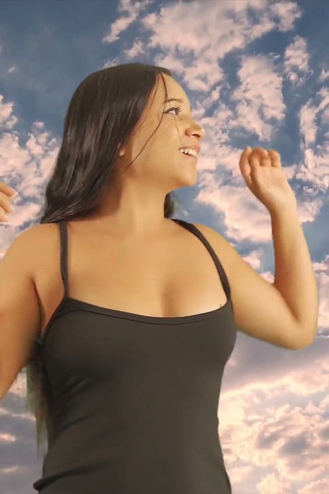 She Becomes Giant Eating a Cookie