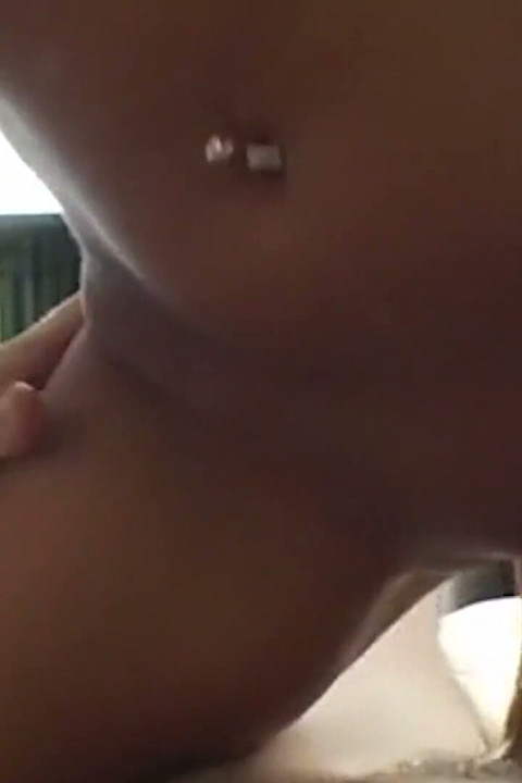 Kinkster träffade en gyllene blond tjej som kommer att humor hans fotfetisch och titty jävla