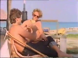 Mona och Lisa på Ibiza (1979)