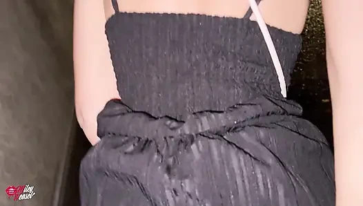 Sarışın orospu folk festivalinde çekildi ve yağmurda sevişti!!