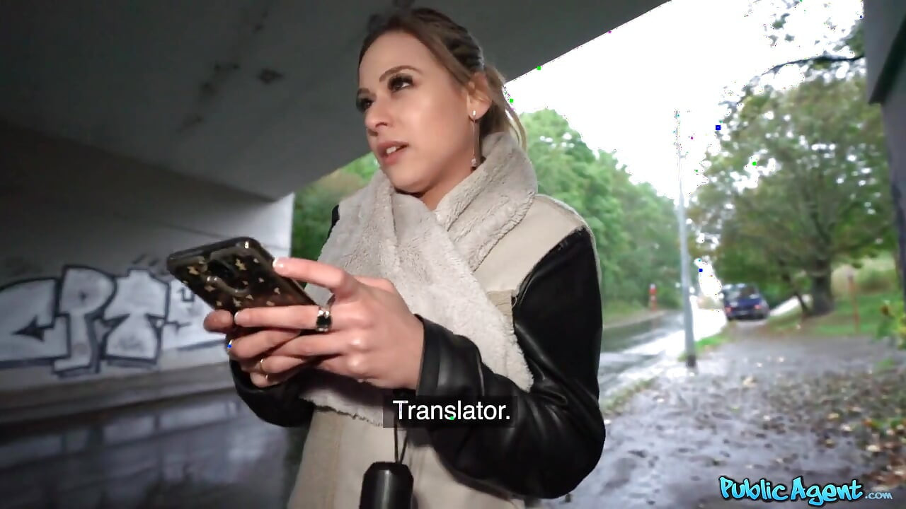 Offentlig agent - sexig spansk spermastjärna Bella Rico älskar stor konstig kuk