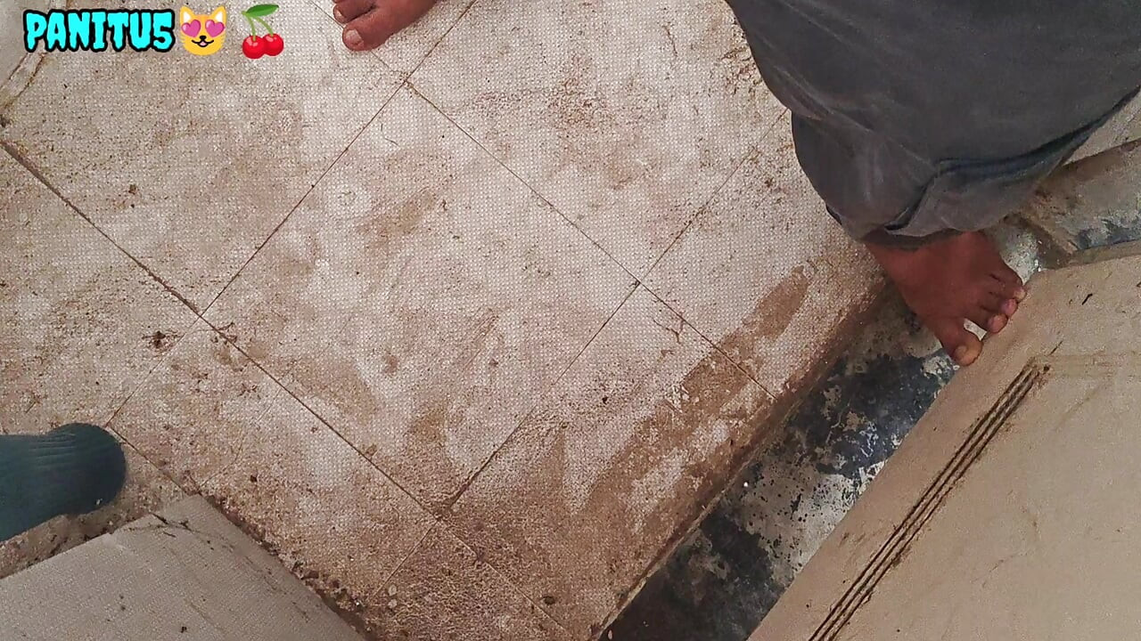 Big Dick Desi Boy Makes Village Boy Bathroom Girl Squirt in the Fields - Real Sex
