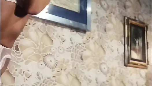 Moana Pozzi iki büyük penisi sever