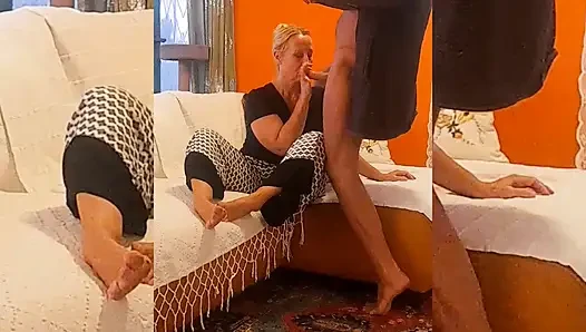 Istri Dewasa Pirang Amatir Menikmati Seks Oral Di Antaranya